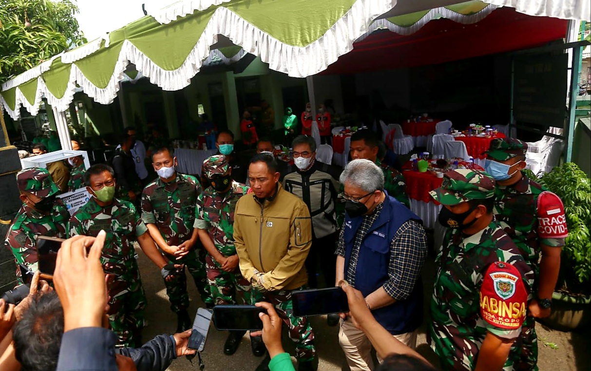 Bentuk Herd Immunity, Kodam III Siliwangi Kebut Vaksinasi di Pelosok Lima Kabupaten