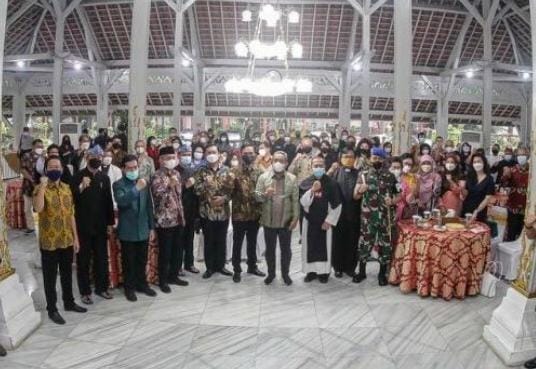 Jelang Nataru, Pemkot Bandung Gelar Silaturahmi dengan Para Tokoh Agama Katolik dan Protestan
