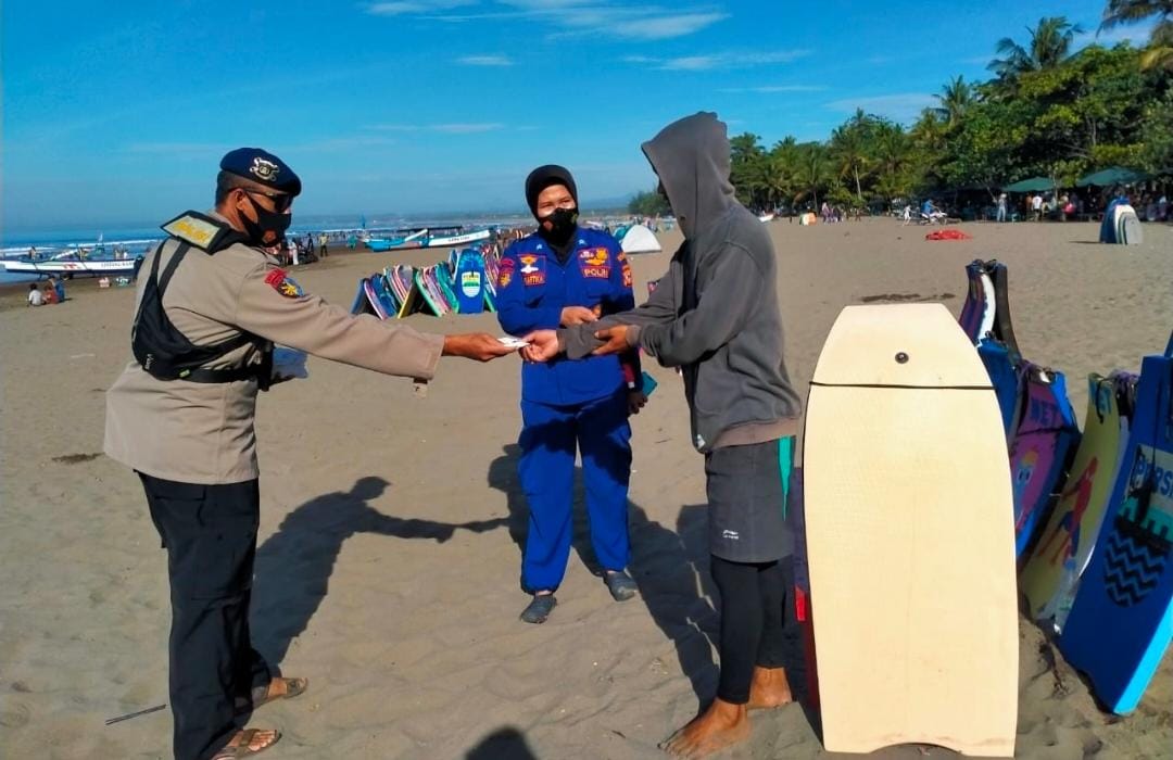 Polairud Polres Ciamis Laksanakan Pengamanan Kawasan Objek Wisata Pantai Pangandaran