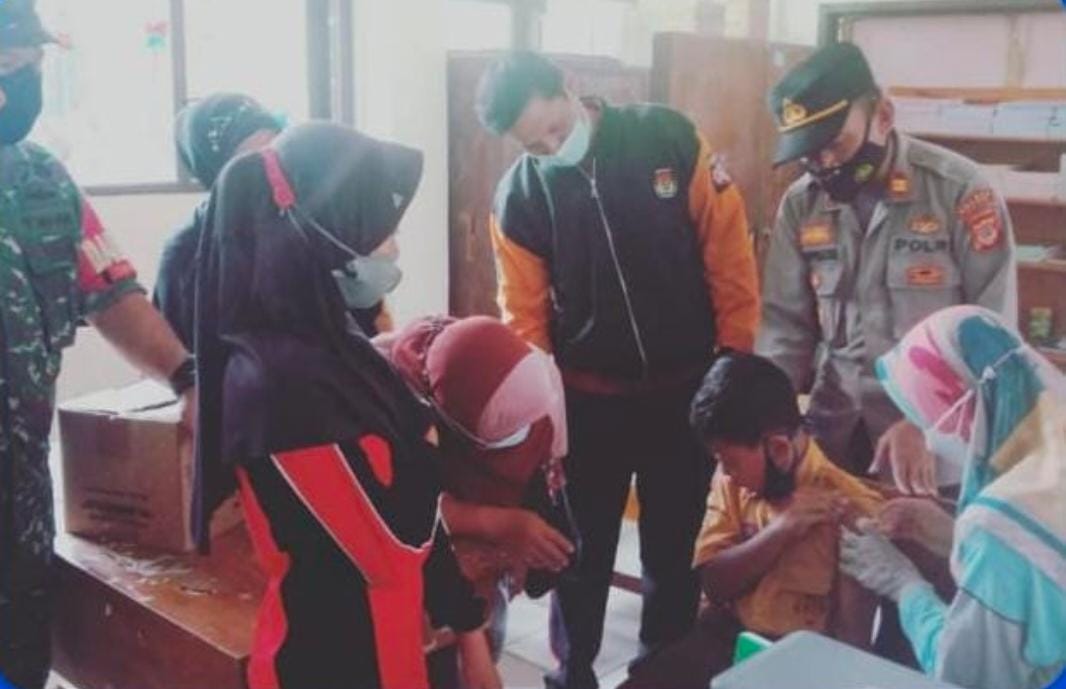 Polres Ciamis Lakukan Monitoring Pelaksanaan Vaksinasi bagi Anak Usia 6-11 tahun