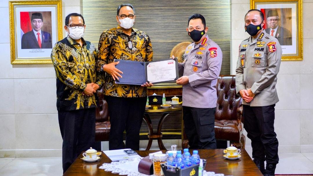 Terima Sertifikat CSFA dari BPK, Kapolri Ingin Personel Polisi Miliki Kemampuan Auditor