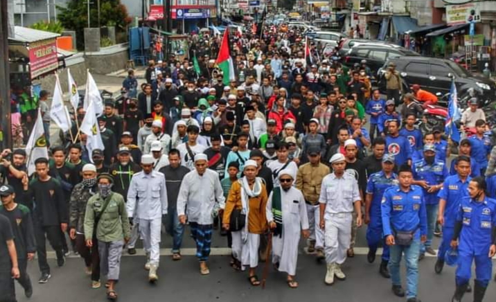 Arteria Dahlan Pantas Diberi Sanksi Meskipun Sudah Lakukan Permohonan Maaf
