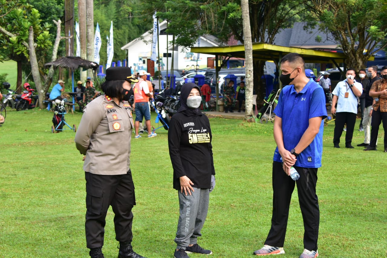 Sambut Hari Jadi Ke – 19, Wali Kota Banjar Buka Tournament Golf Eksekutif