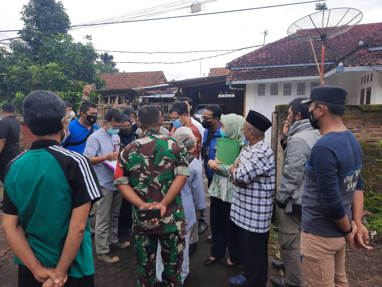 Polsek Purwaharja Polres Banjar Lakukan Sosialisai dan Woro-woro dalam Penerapan Prokes Covid-19
