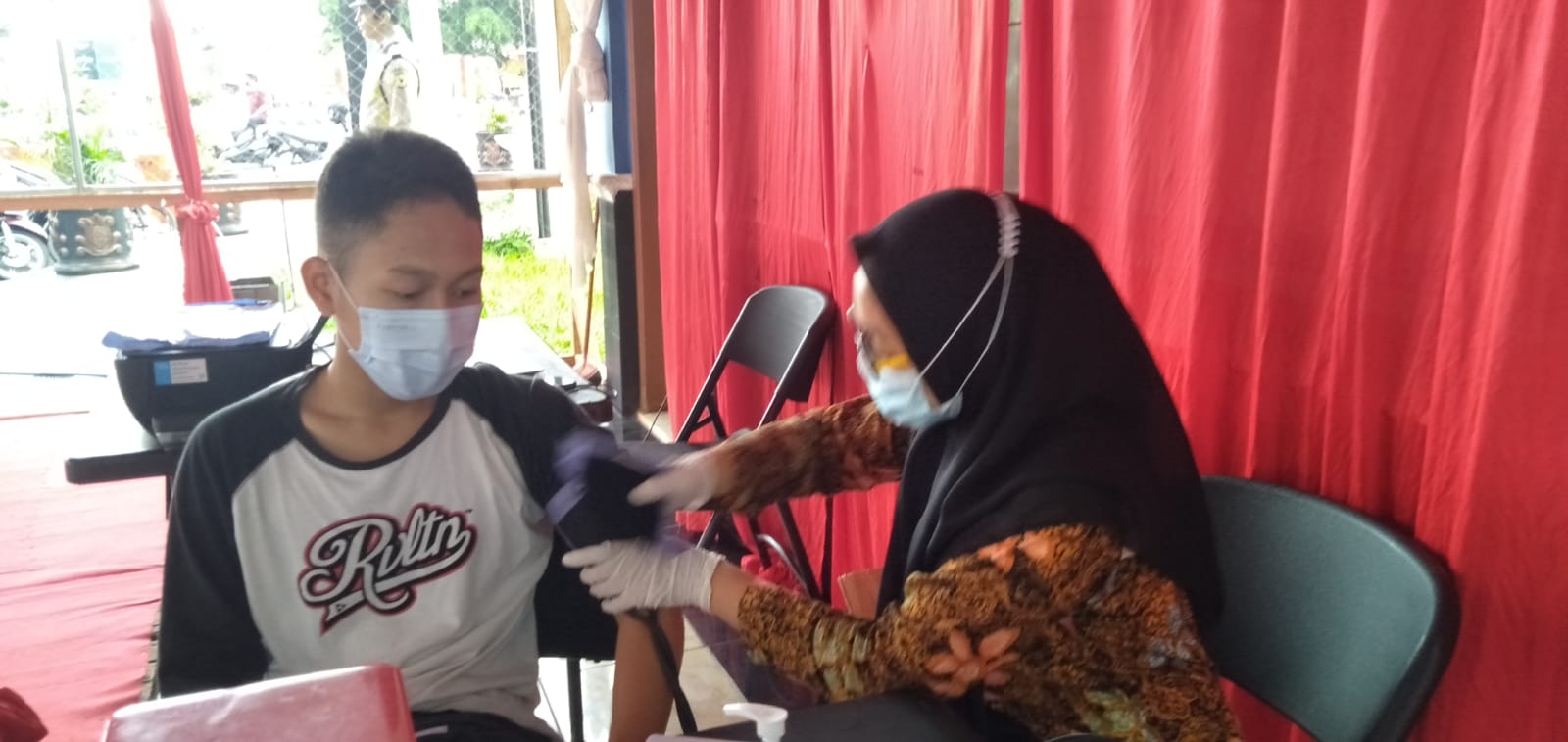 Pos Alun-alun Ciamis Sediakan Pelayanan Kesehatan Berupa Vaksinasi