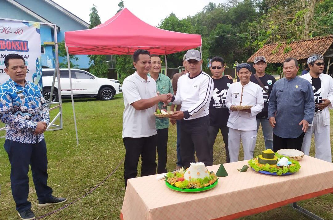 Hadiri Milangkala Desa Cintakarya Ke-40, Ketua DPRD Pangandaran Sampaikan Pesan Begini